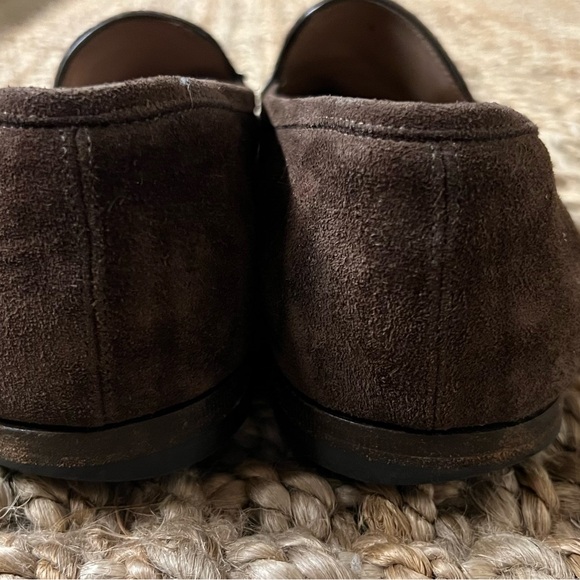 Salvatore Ferragamo Men's Dark Brown Suede Loafers with Gold Chain - Picture 5 of 7